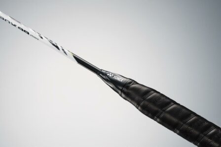 Yonex-Astrox-99-Pro-White-skaft-p