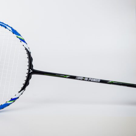 Victor-VG-16-Power-Badminton-ketcher-1-p